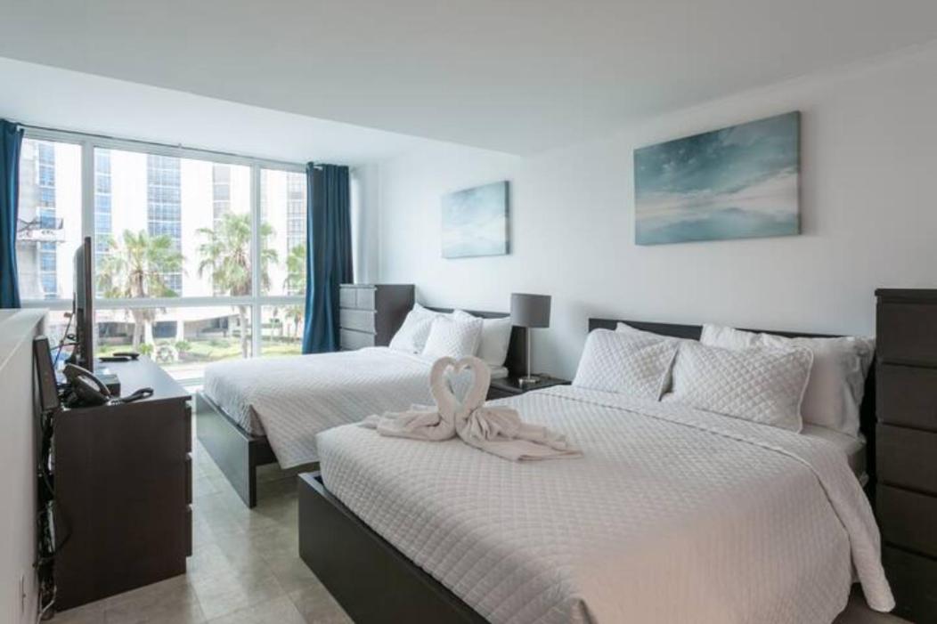 Castle Beach Club Apartments Miami Beach Room photo